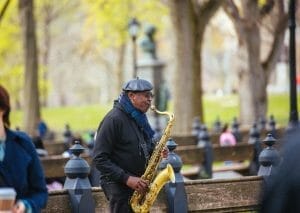 Nang la 3 -Sax in Central Park - Alexis Malin